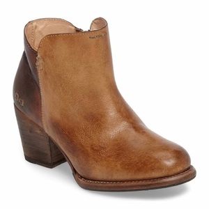 BedStu YELL Booties